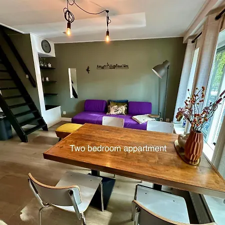 In Het Centrum * هورن